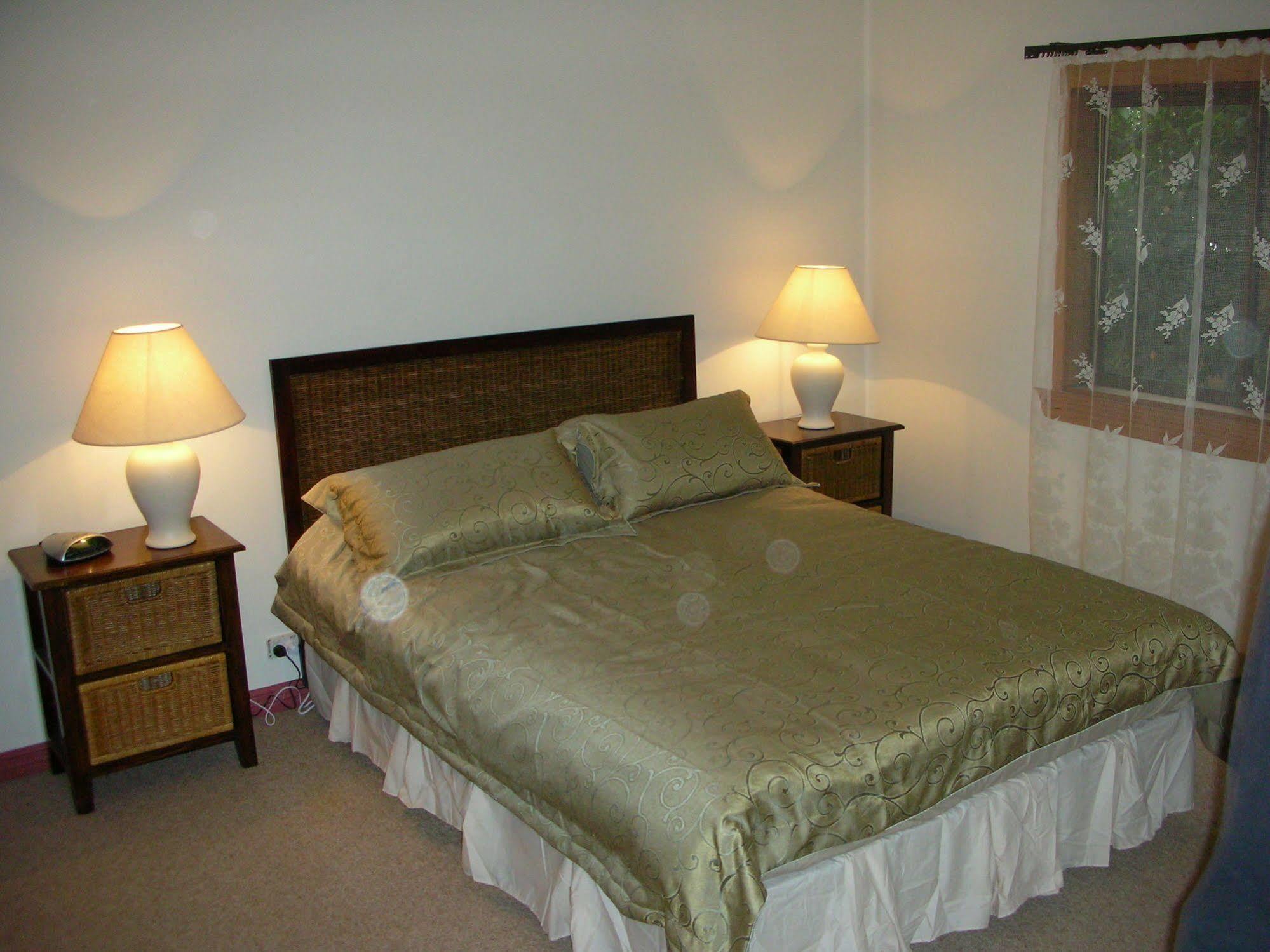 Cedar Cottages Blackmans Bay Buitenkant foto