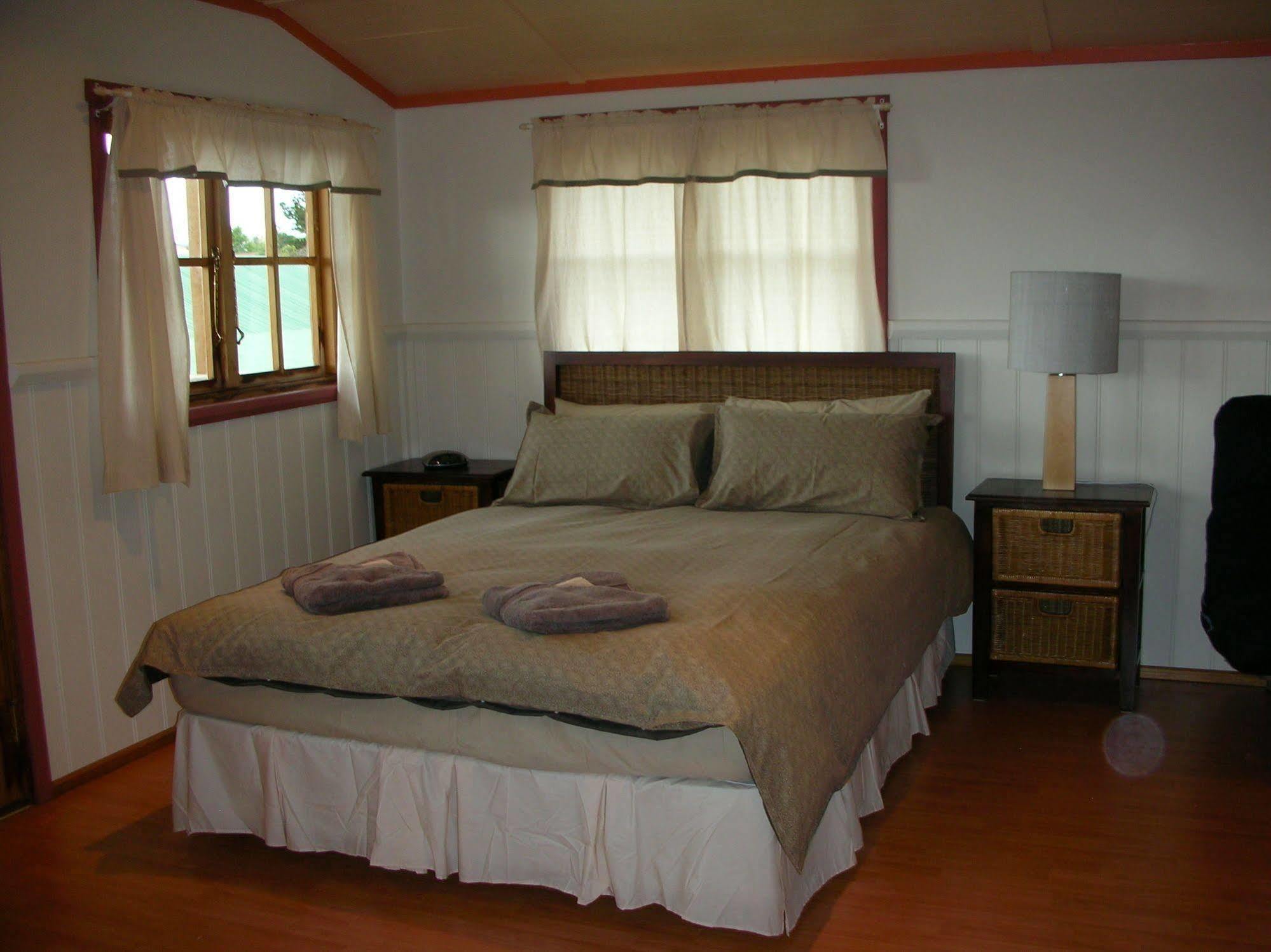 Cedar Cottages Blackmans Bay Buitenkant foto