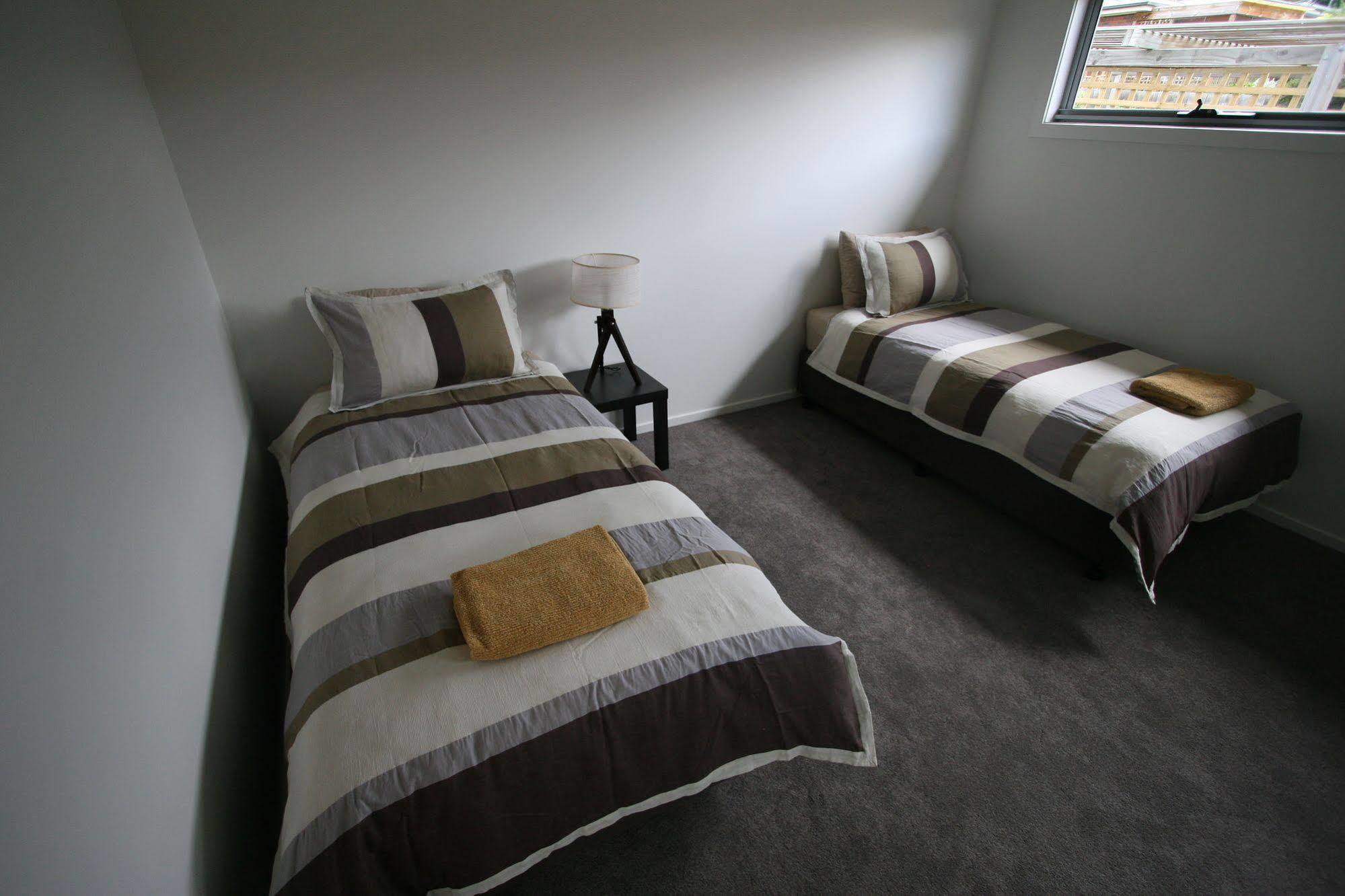 Cedar Cottages Blackmans Bay Buitenkant foto