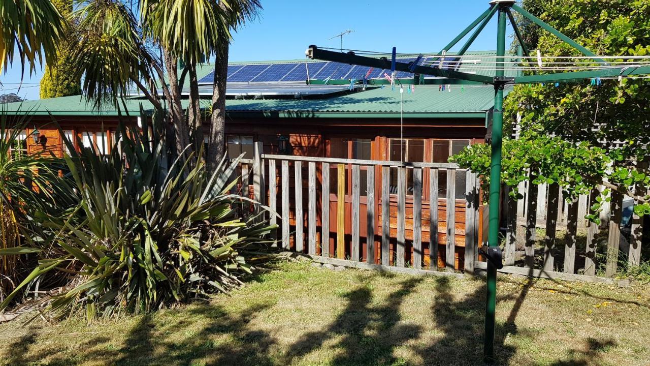 Cedar Cottages Blackmans Bay Buitenkant foto